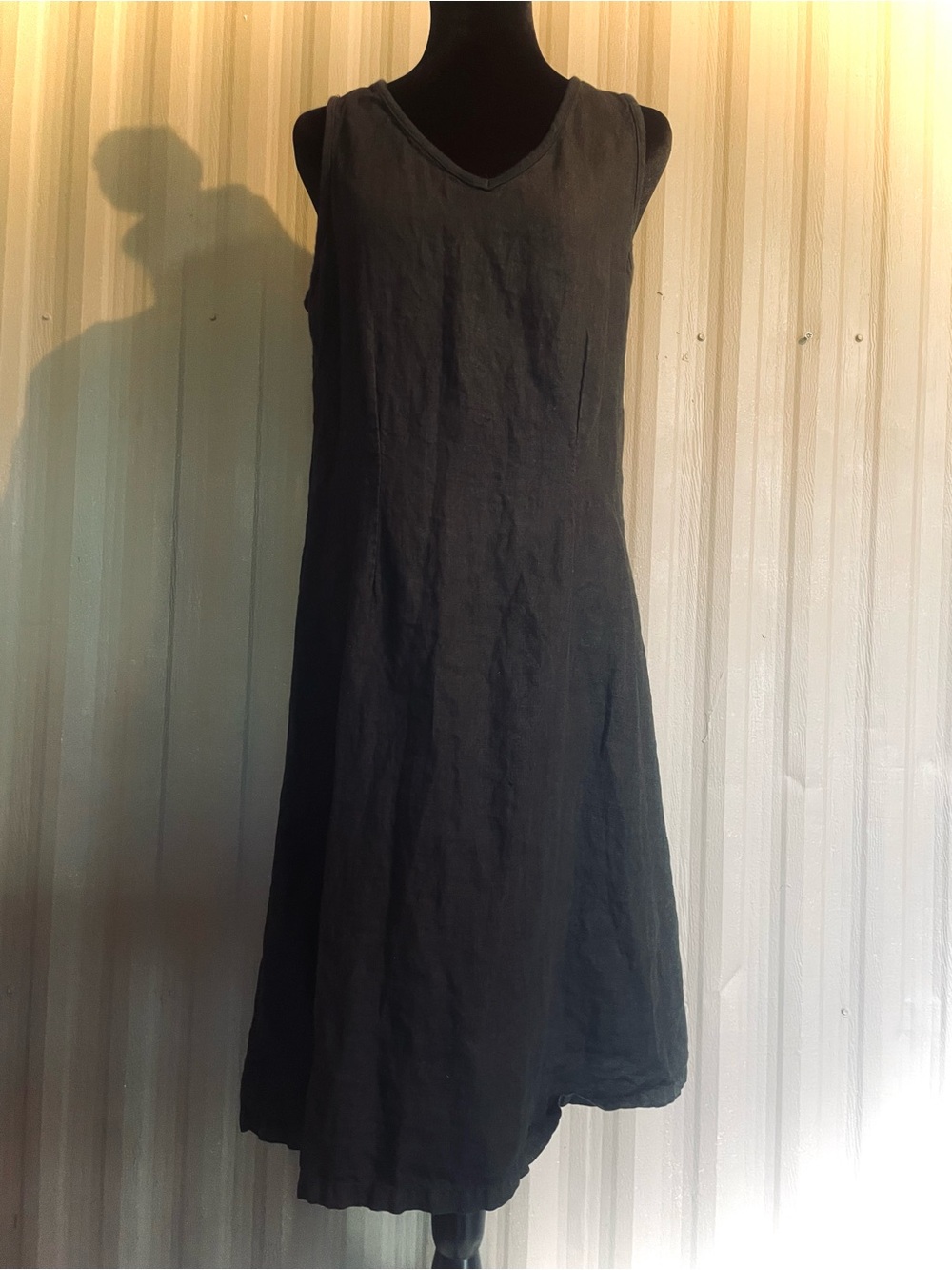 VTG WILLOW 100% Linen Little Black Dress Sleeveless V-neck made in USA M